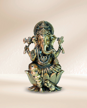 Ashtadhatu Lord Ganesha Sitting on Lotus