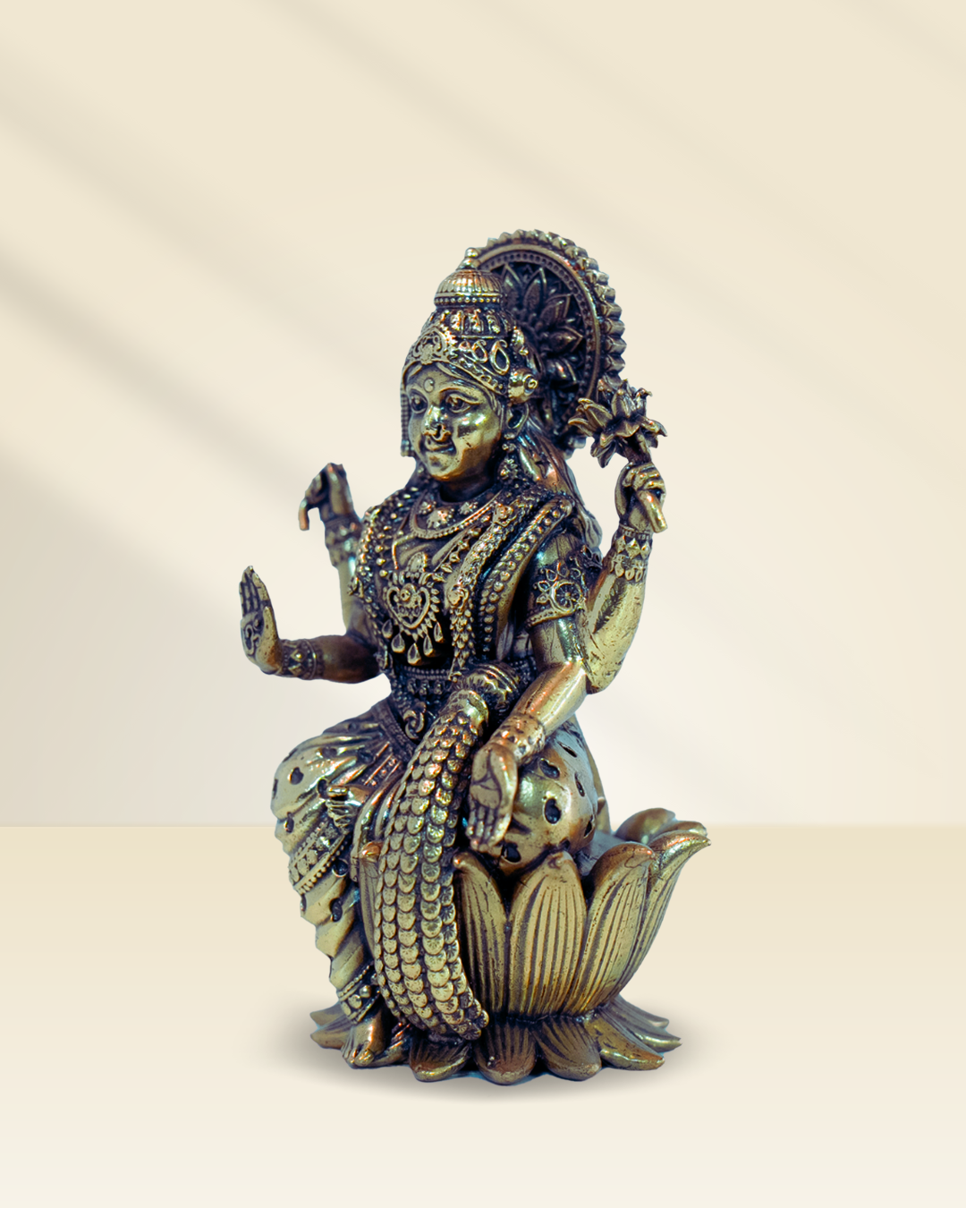 Ashtadhatu Maa Laxmi Sitting on Lotus